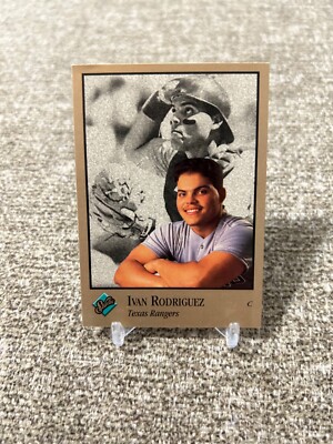 1992 Leaf Studio #246 Ivan Rodriguez