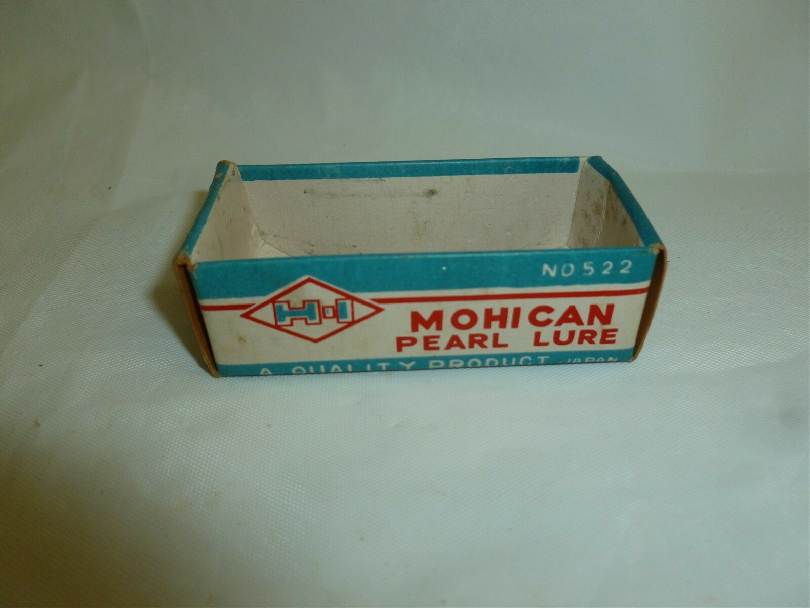 Vintage EMPTY Horrocks-Ibbotson Mohican Pearl No. 522 Fishing Lure