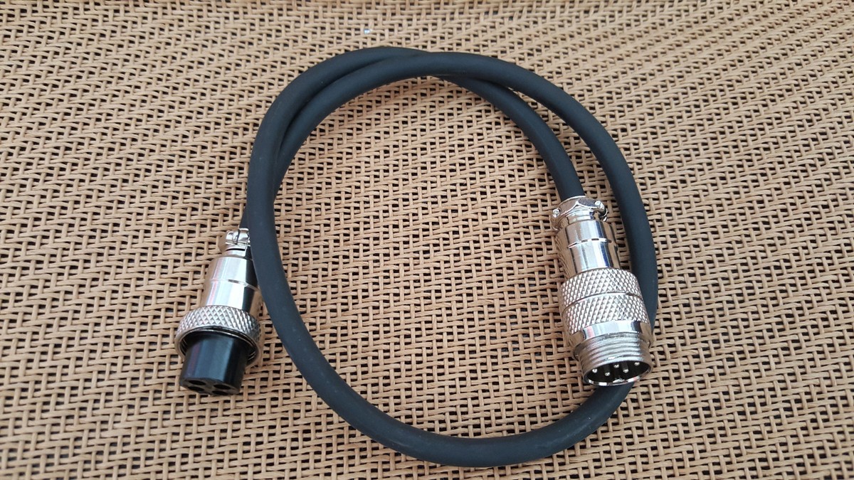 Convertitore 8 Pin A 4 Pin Adattatore Microfono Da Kenwood 8 Pin A Yaesu 4 Pin - Compatibile Con Modelli MC-60A, MC-80, MC-85, MC-90 Adattatore Convertitore 8 Pin A 4 Pin Adattatore Microfono Da Kenwood 8 Pin A Yaesu 4 Pin - Compatibile Con Modelli MC-60A, MC-80, MC-85, MC-90 Adattatore