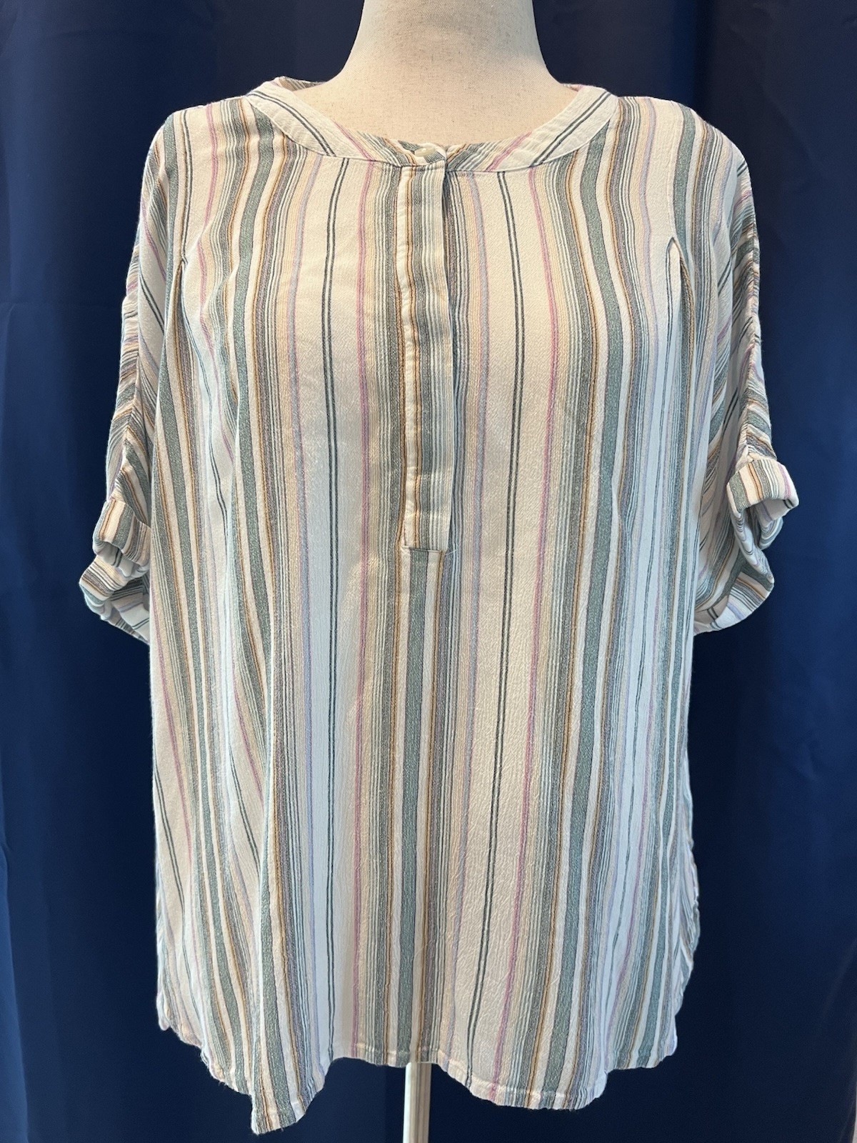 CHICOS Size 3 (16 XL) Rainbow Striped Short Sleeve Blouse STRETCHY Soft Cozy
