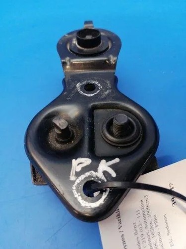 MERCEDES-BENZ CLS C219 Motorhaubensicherung A2118800360 3.00 Diesel 21220393