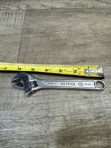 150mm HITROI ADJUSTABLE WRENCH