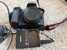 Canon EOS 70D 20.2MP DSLR Camera Body Only in Excellent Condition, 11.7K shots