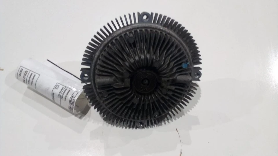 Embrague ventilador 3,3 L 96-02 PATHFINDER 8359417 Foto 2 de 4