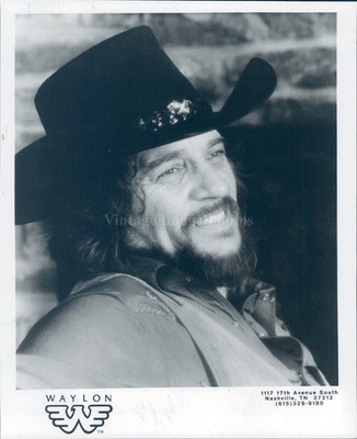 1986 Waylon Arnold Jennings Musician Singer Songwriter Chevy Van Photo 8x10