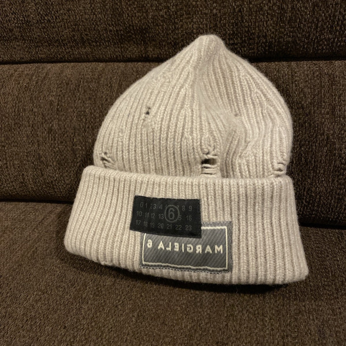 Mm6 Maison Margiela 25Aw Knit Cap Beanie Hat Logo Damage Fabricate
