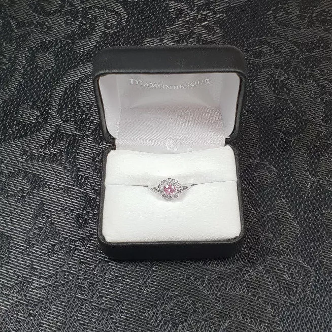 New With Tags Avon Jada Floral Diamondesque Super Pretty Ring Size