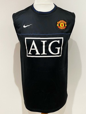 man utd training vest