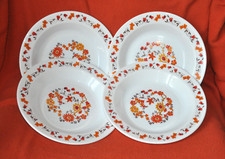 Lot 4 Assiettes  Creuses Arcopal modèle marguerite état neuf