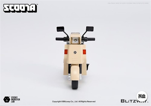 Linda estatuilla juguete Blitzway Sticky Monster Lab Scoota motocicleta moda en stock - Imagen 2 de 14