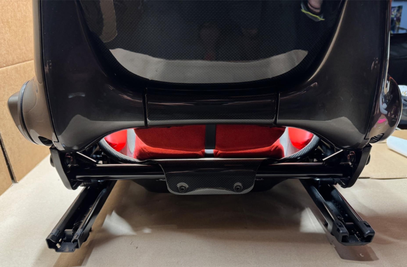 Ferrari SF90 Stradale Driver Seat Carbon Fiber w/ Red Leather / Alcantera