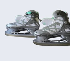 DBX Recreational Figure Skates Women's Size 9 Iceskates Preowned Winter Sports