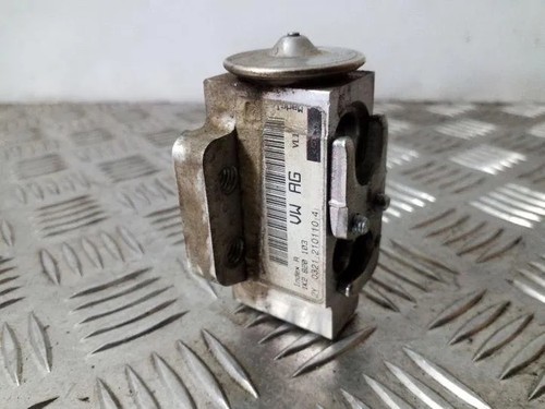 AUDI A3 Sportback 8PA A/C Conditioner Expansion Valve 1K0820679 1.40 25148086