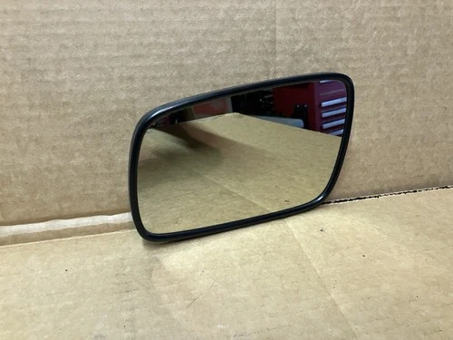 2004-2006 VOLKSWAGEN PHAETON DOOR MIRROR GLASS drivers side HEAT AUTO DIM