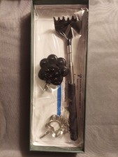 back scratcher