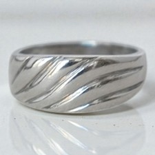 Vintage Ribbed Sterling Silver Ring Minimalist Boho Stackable Size 7.75