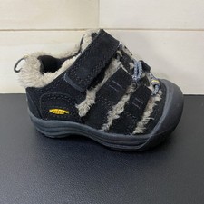 Keen Newport H2 Sandals Black Suede Infant Size 5 Baby Shoes Faux Fur Trim