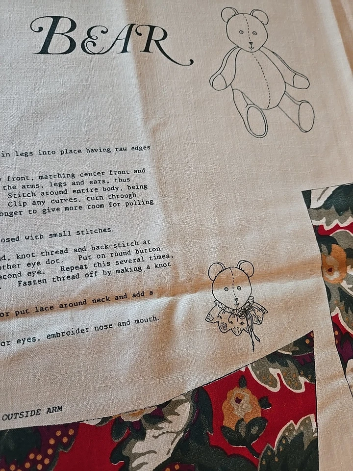 VINTAGE VICTORIAN Cut N Sew Teddy Bear Panel Red Floral SPRING INDUSTRIES Inc - Image 3 of 4