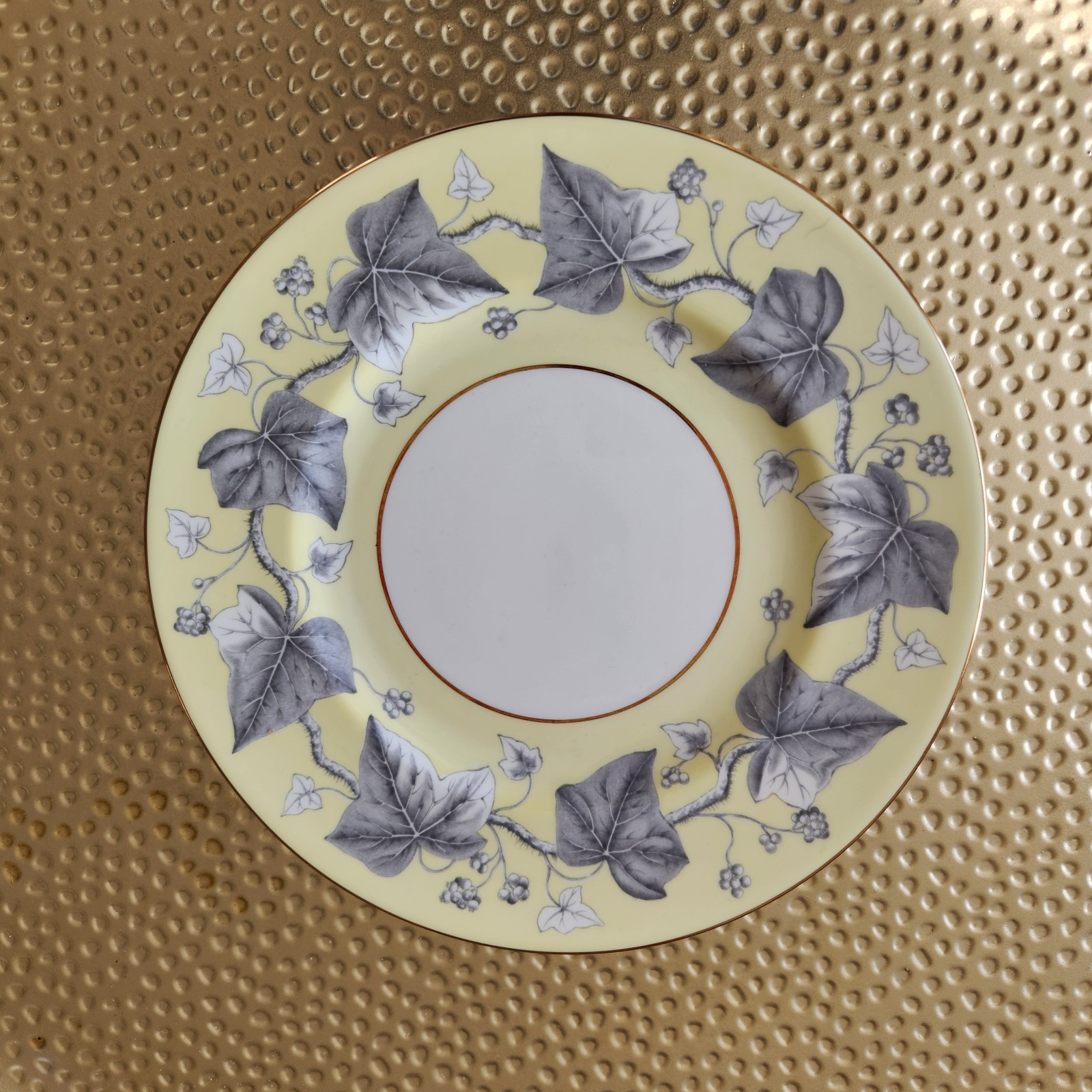 Wedgwood Josephine Yellow Bone China Set of 5 Dinner Plates England 10 5/8