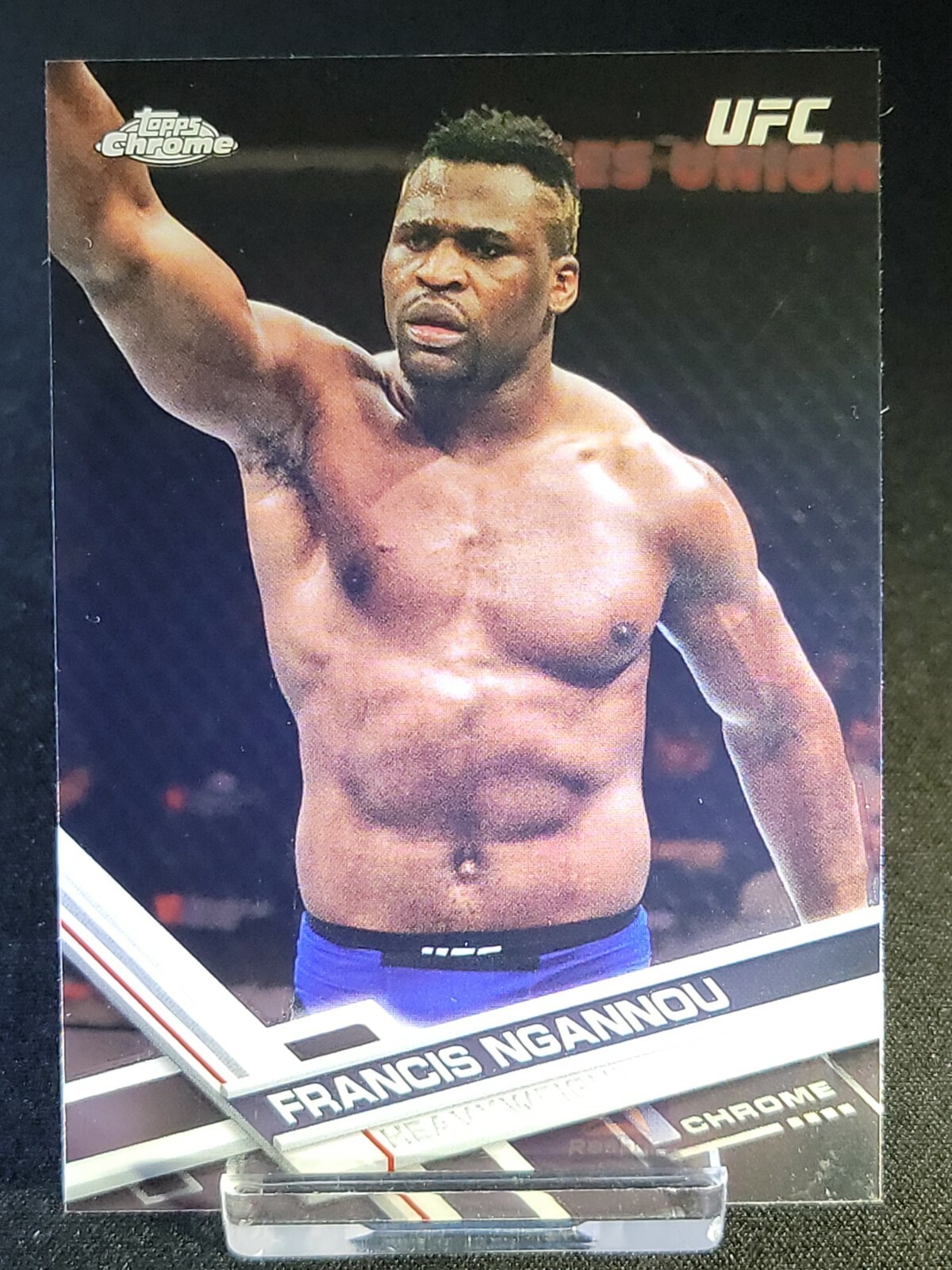 2017 Francis Ngannou ROOKIE UFC Topps Chrome ' THE PREDATOR  '