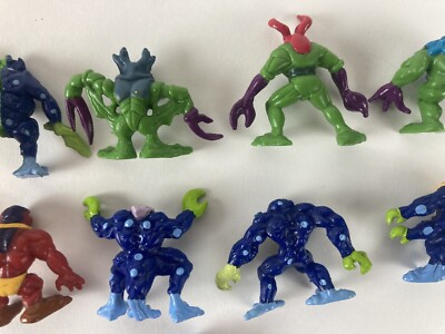 Fistful of Aliens Lot Of 11 Figures Bluspews Dredrocks Gangreen