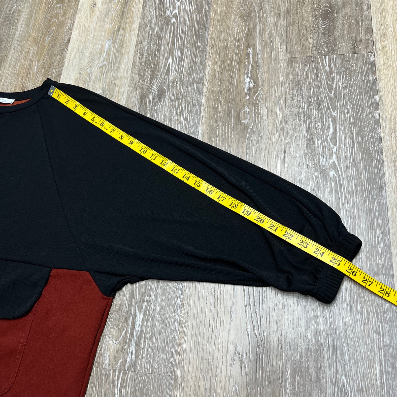 ZARA Basic Black/Red Front Pockets Pullover Top W… - image 8