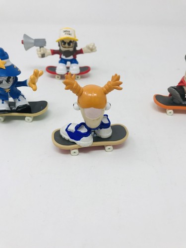 Tech Deck Dudes Lot Of 6 Skateboarding Fingerboard 2000s - W/boards - Picture 10 of 16