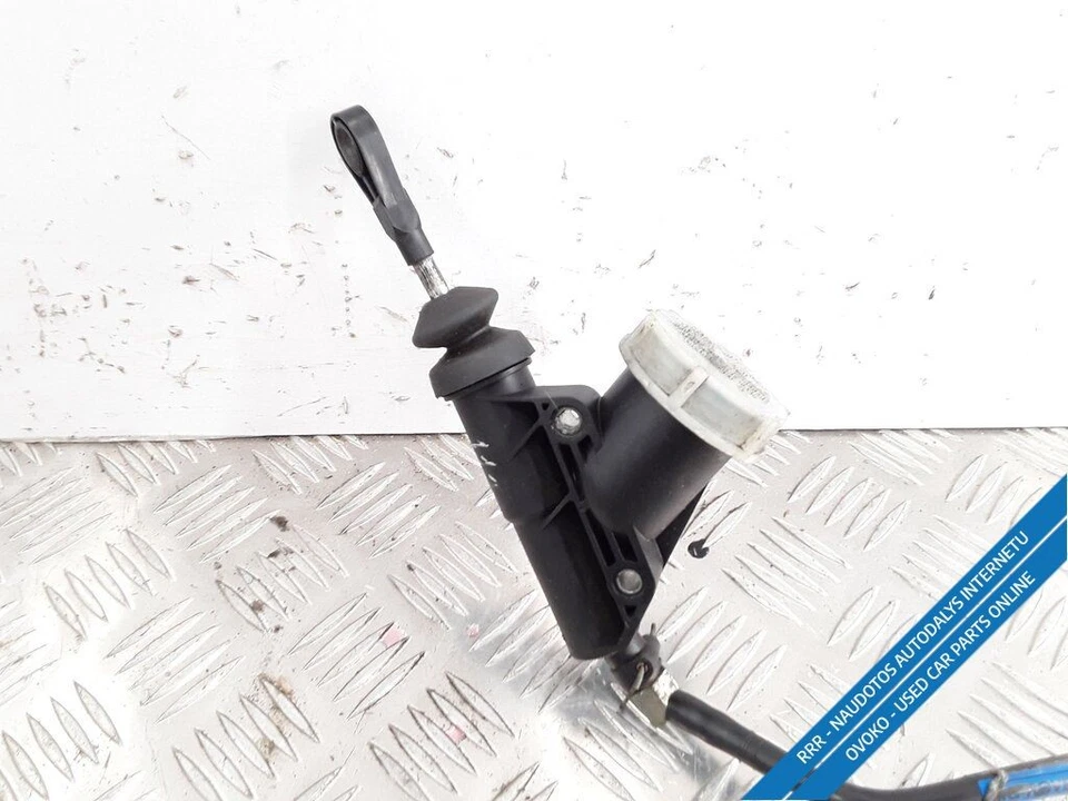 MG ZT-T 2003 RHD 2.0CDTI 96KW Cilindro Del Freno Master STC105480 Foto 2 de 4