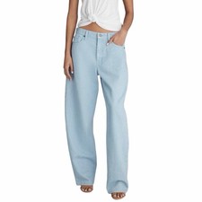 KBB by Kahlana Mid-Rise Barrel Leg The Kahlana Jean  Size 6 Light Wash Women  s