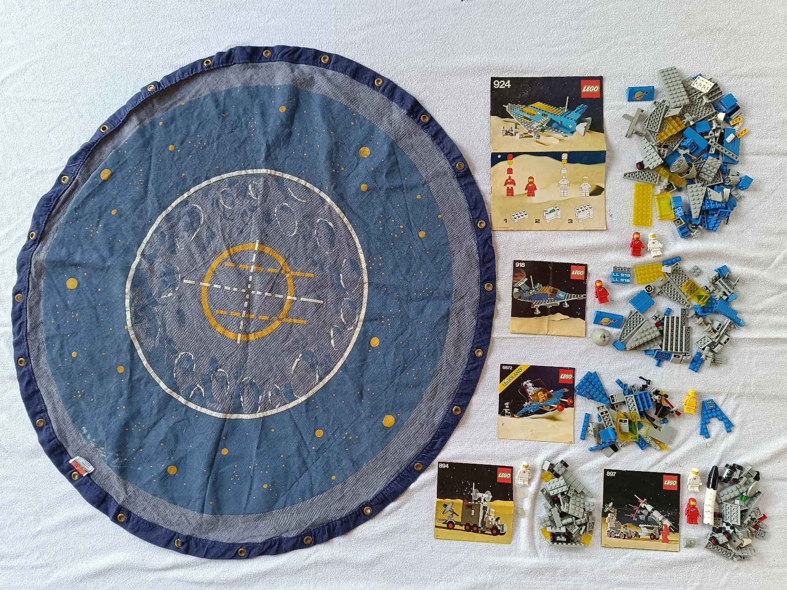 Lego 924 Space Cruiser 918 Transport 6872 Lunar Patrol Craft 894 Mobile Tracking