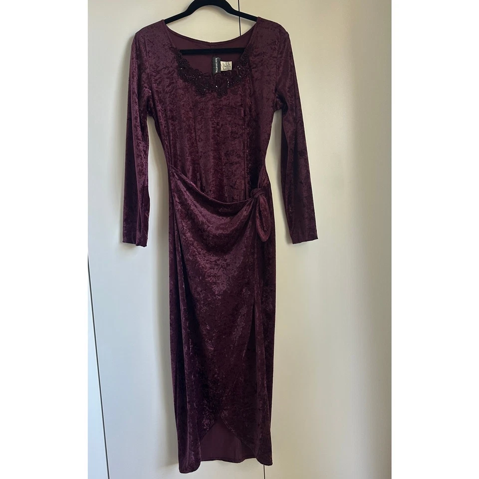 Vestido midi gótico terciopelo vintage años 90 talla M granate oscuro romántico bruja Foto 2 de 4