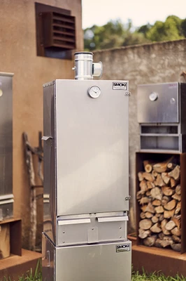 SMOKI RÄUCHERTECHNIK Doppelwandig isolierter Räucherofen mit Rohranschluss aus V2A-Edelstahl 85x39x33