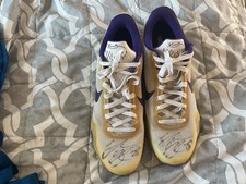 Tarik black signed shoes la lakers