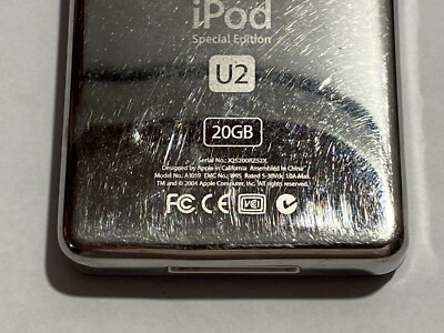 iPod Classic 4th Generation 20gb A1059 - U2 Special Edition Red