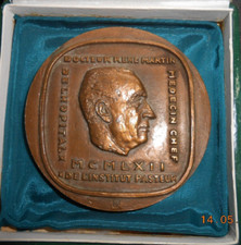 Médaille en Bronze Docteur René MARTIN  de l'institut Pasteur membre de l'académ