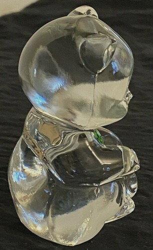 Vintage Fenton Glass Bear - August, Green Peridot Crystal heart - Picture 4 of 6