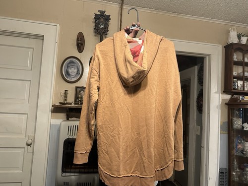 Maurice’s Women’s Sz L Tan Hoodie Plaid Inside Hood & On Pull Strings - Picture 2 of 3