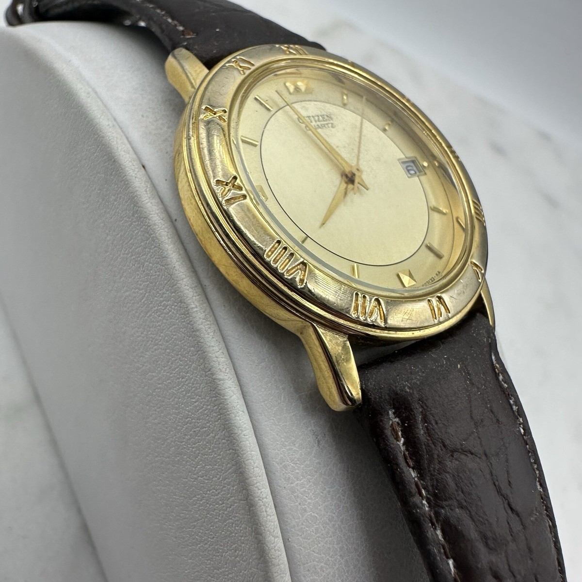 Citizen Watch Men 33mm Champagne Dial Gold Tone Date Round 5510