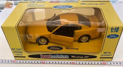Diecast 1/18 Ford Mustang GT #QOHSGA | eBay
