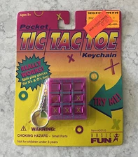 Tic Tac Toe Purple Mini Game Keychain by Basic Fun 1996 Factory Sealed Toys R US