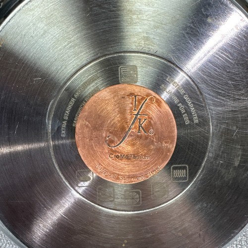 Berghoff TFK Frypan 9" Surgical Stainless Steel CroMo Tanium - Picture 3 of 5