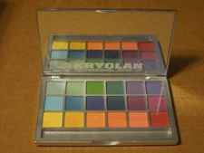 Kryolan Eye Shadow Compact V2 (Bright) Makeup Palette 18 Colors Art. 5318