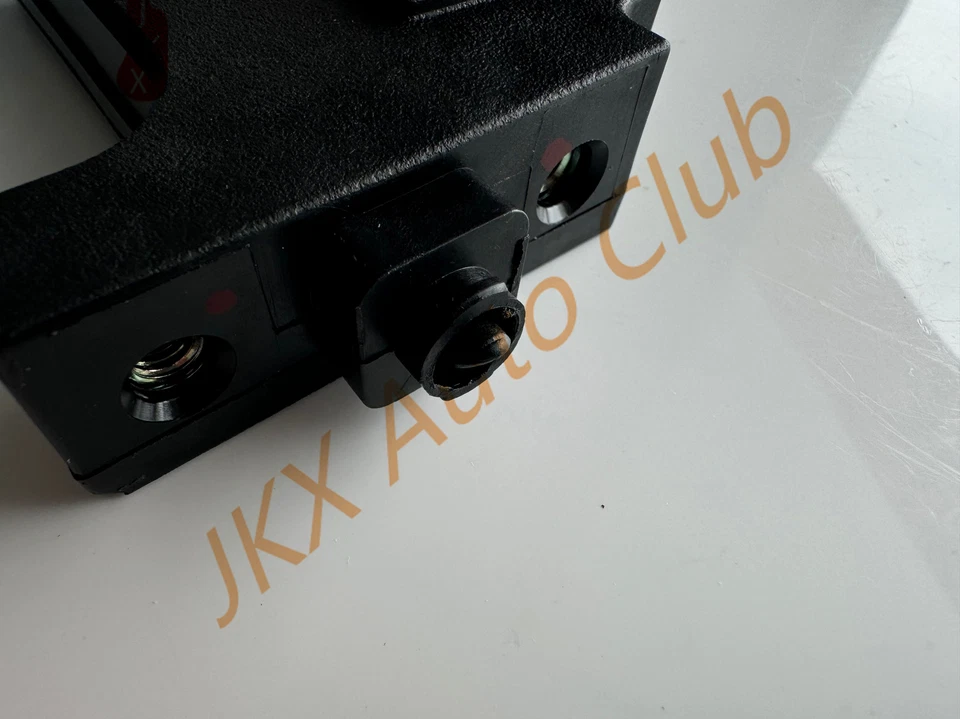 FUEL DOOR OPENER LOCK  FOR HYUNDAI SONATA 2011-2014 815903S000 - Image 3 of 4