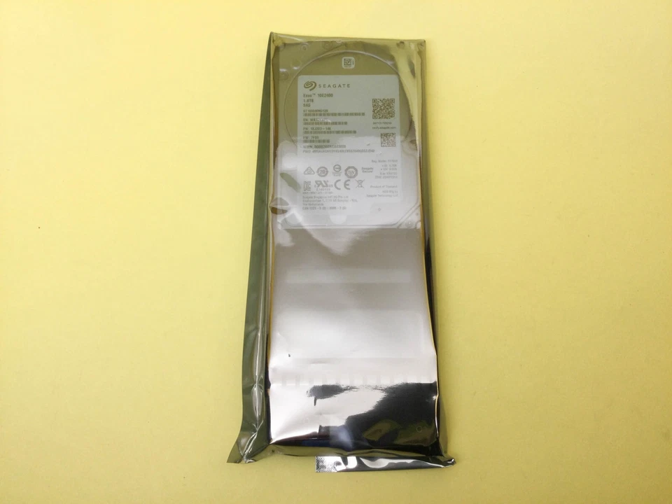 HGST 1.8TB 10K SAS 12Gb/s 2.5" ENT Hard Drive S5K-J1R8SS ST1800MM0129 - Image 3 of 3