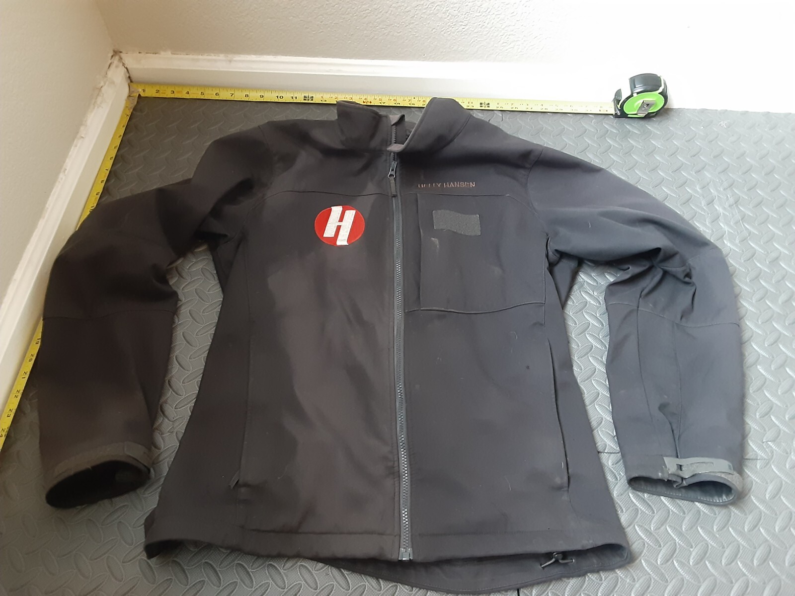 Picture 1 of 5