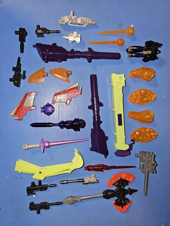 Transformers Loose Lot - Image 2 of 2