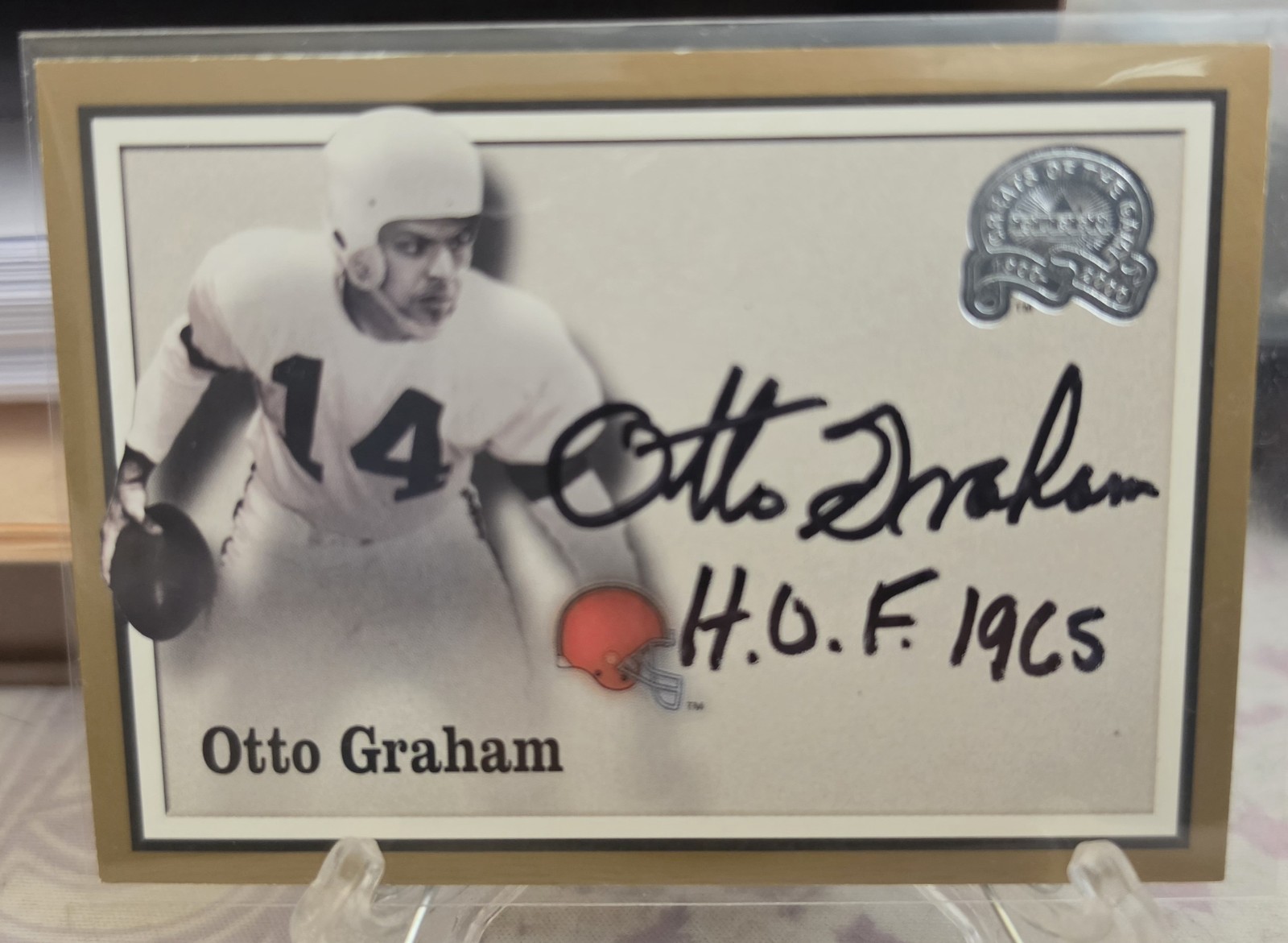 OTTO GRAHAM 2000 FLEER GREATS OF THE GAME AUTO HOF 1965 BROWNS view 1