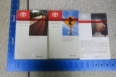 Toyota Highlander Owner's Manual 2019 Navigation Book Set 19 Free Shipping OM927