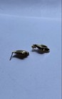 14K Yellow Gold Ribbed Fan Stud Earrings Shell Leaf Motif 0.9g 3/4" — photo 3