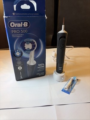 Oral-B Pro 500 Black Rechargeable Toothbrush 2 Modes 30 Second Quadrant Timer